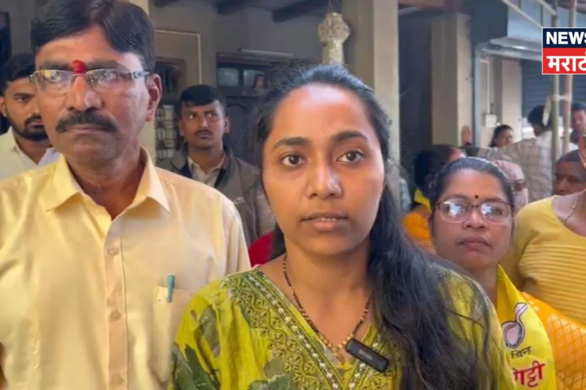 'वरळीत ठाकरे गटाने पैसे वाटले, वडिलांवर रेपचा गुन्हा', उमेदवाराच्या मुलीचा आरोप