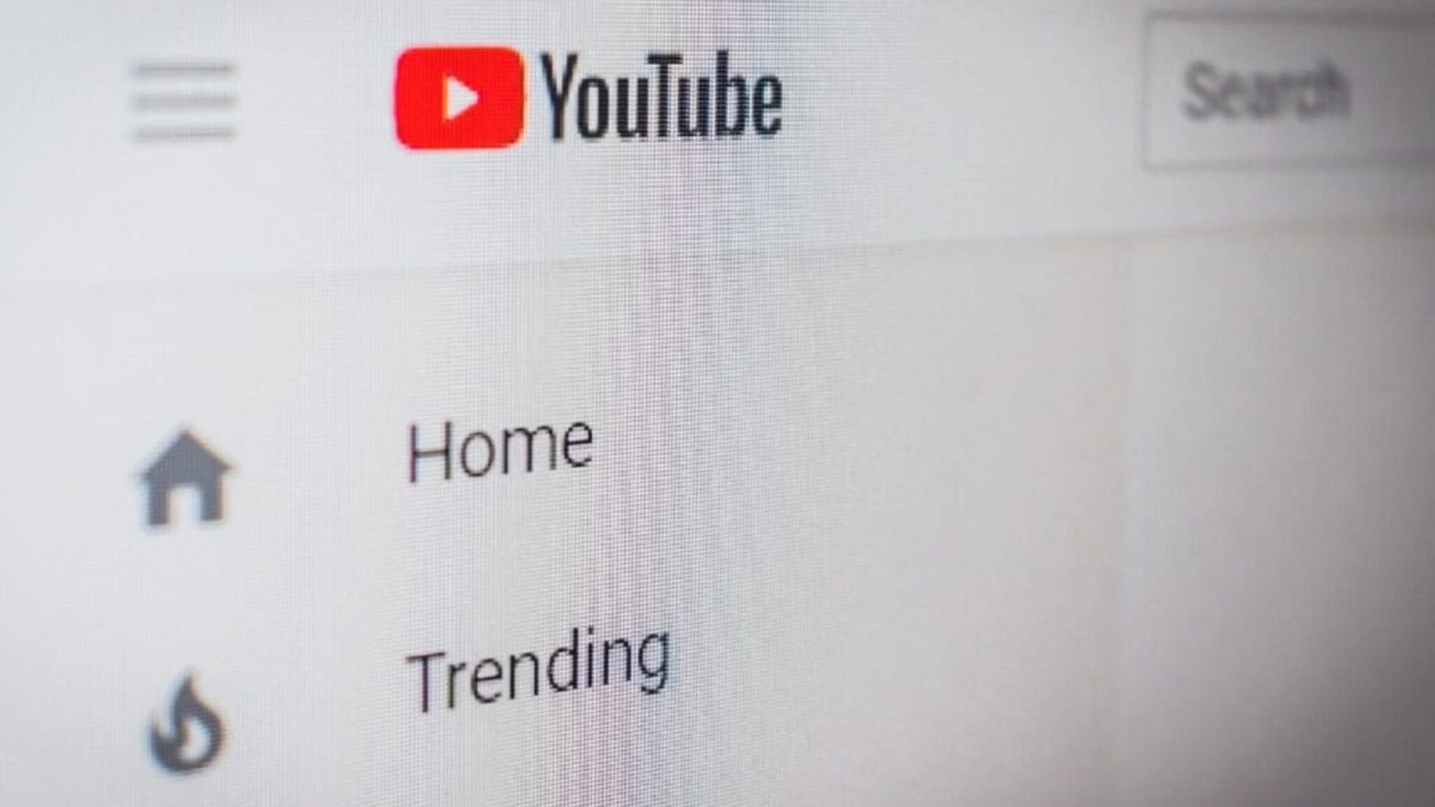 YouTube फीड खुप बोरिंग झालीये? करा हे काम, दिसतील तुमच्या आवडीचे व्हिडिओ