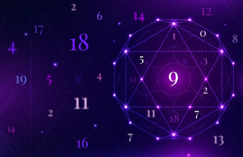 प्रेम आणि विश्वास हे कोणत्याही नात्याचे मुख्य आधारस्तंभ असतात. मात्र, कधीकधी जोडीदाराकडून होणारी फसवणूक नात्याचा शेवट करते. अंकशास्त्रानुसार, एखाद्या व्यक्तीच्या जन्मतारखेवरून त्याच्या स्वभावाचे पैलू आणि निष्ठेबद्दल अंदाज बांधता येतो. काही विशिष्ट मूलांकांच्या पुरुषांमध्ये आकर्षणाची ओढ जास्त असते, ज्यामुळे ते एकापेक्षा जास्त नात्यांमध्ये अडकण्याची किंवा पत्नीला धोका देण्याची शक्यता जास्त असते. ज्याची माहिती वृंदावनाच्या प्रेमानंदजी महाराज यांनी दिली आहे. प्रेम आणि विश्वास हे कोणत्याही नात्याचे मुख्य आधारस्तंभ असतात. मात्र, कधीकधी जोडीदाराकडून होणारी फसवणूक नात्याचा शेवट करते. अंकशास्त्रानुसार, एखाद्या व्यक्तीच्या जन्मतारखेवरून त्याच्या स्वभावाचे पैलू आणि निष्ठेबद्दल अंदाज बांधता येतो. काही विशिष्ट मूलांकांच्या पुरुषांमध्ये आकर्षणाची ओढ जास्त असते, ज्यामुळे ते एकापेक्षा जास्त नात्यांमध्ये अडकण्याची किंवा पत्नीला धोका देण्याची शक्यता जास्त असते. ज्याची माहिती वृंदावनाच्या प्रेमानंदजी महाराज यांनी दिली आहे.