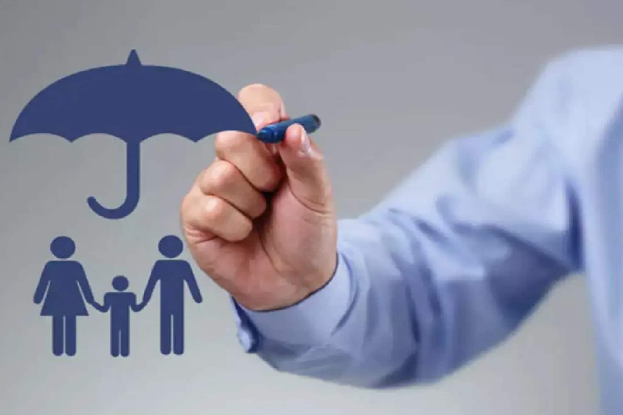 'या' 6 सरकारी स्किममध्ये मिळतो लाखोंचा लाभ! प्रीमियम ₹100 हून कमी, होतो फायदा 'या' 6 सरकारी स्किममध्ये मिळतो लाखोंचा लाभ! प्रीमियम ₹100 हून कमी, होतो फायदा