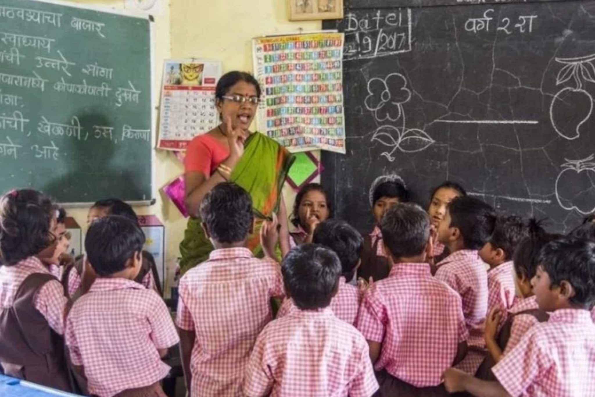 ऐन निवडणुकीत जिल्हा परिषद शिक्षकांसाठी गुड न्यूज, 3 वर्षानंतर होणार मोठी घोषणा