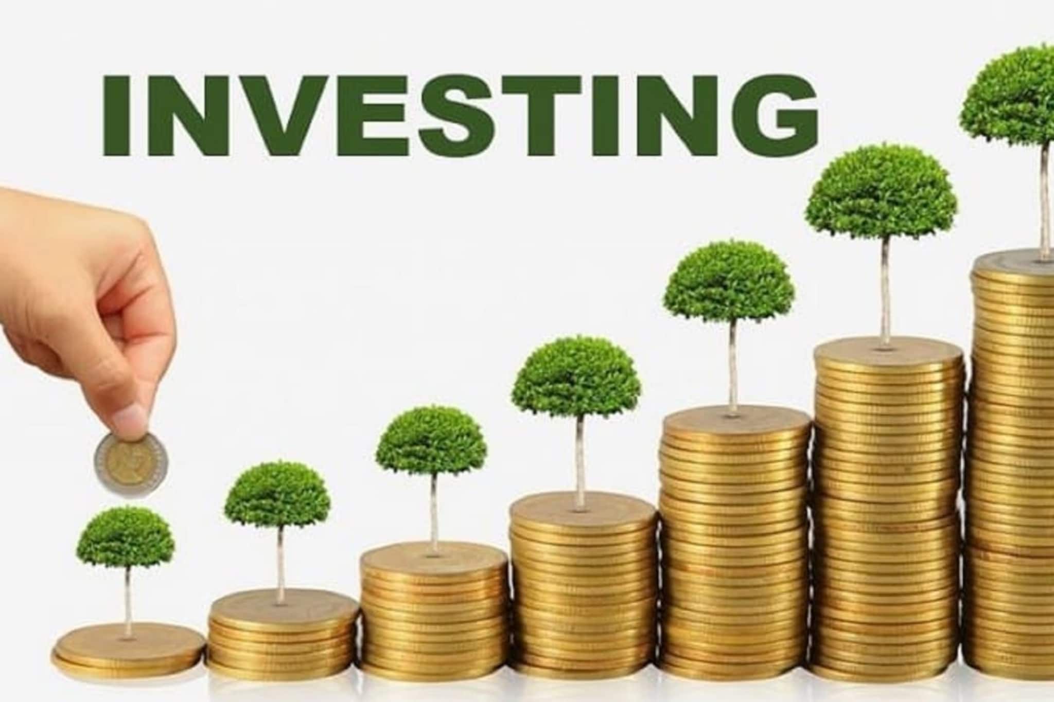 स्मॉल सेव्हिंग स्किम्स की FD? पाहा कुठे मिळतं सर्वाधिक रिटर्न, लगेच करा चेक स्मॉल सेव्हिंग स्किम्स की FD? पाहा कुठे मिळतं सर्वाधिक रिटर्न, लगेच करा चेक