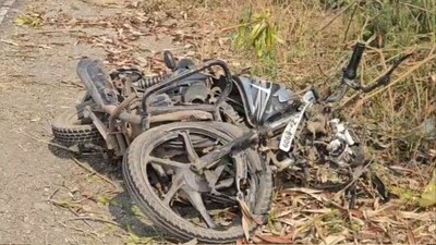 Tragic Accident in Chalisgaon: 2 Brothers, Friend Die as Honda Shine Crushed by Eicher
