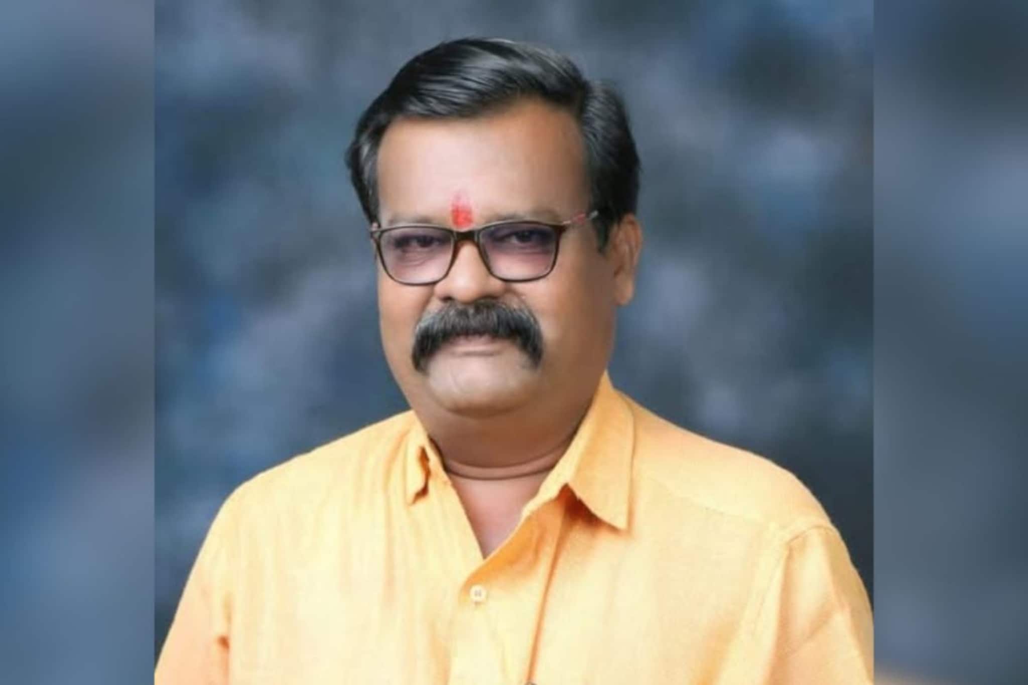 कल्याणमध्ये शिवसेना ठाकरे गटाचे पदाधिकाऱ्याचा हृदयविकाराने मृत्यू, कल्याणमध्ये शिवसेना ठाकरे गटाचे पदाधिकाऱ्याचा हृदयविकाराने मृत्यू,