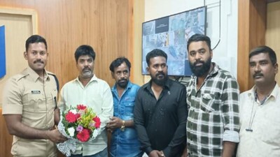 मोबाईल नंबर चुकला, अन् खात्यात आले एक लाख... लक्षात येताच कोल्हापूरच्या रिक्षावाल्याने काय केलं?