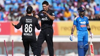 रोहित-विराट-श्रेयस... संक्रांतीला टीम इंडियाची पतंग कापली, न्यूझीलंडच्या पोराचा धडकी भरवणारा स्पेल!