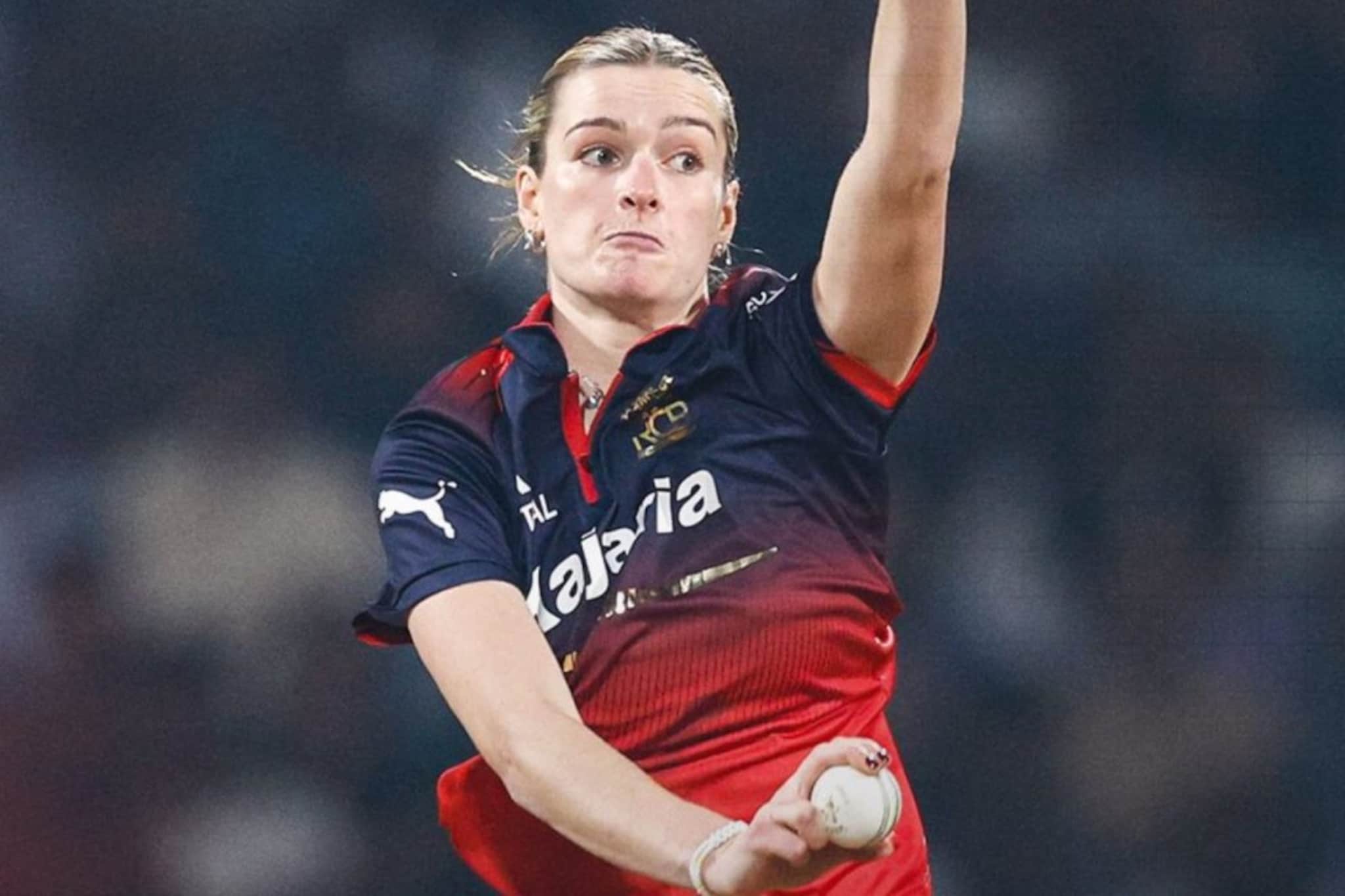 पहिलीच मॅच अन् पोरीने रेकॉर्ड केला, मुंबईला घाम फोडला, कोण आहे WPLची नवी स्टार?