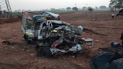 Four Dead in Horrific Head-on Collision Between Bus and Pickup Near Malegaon