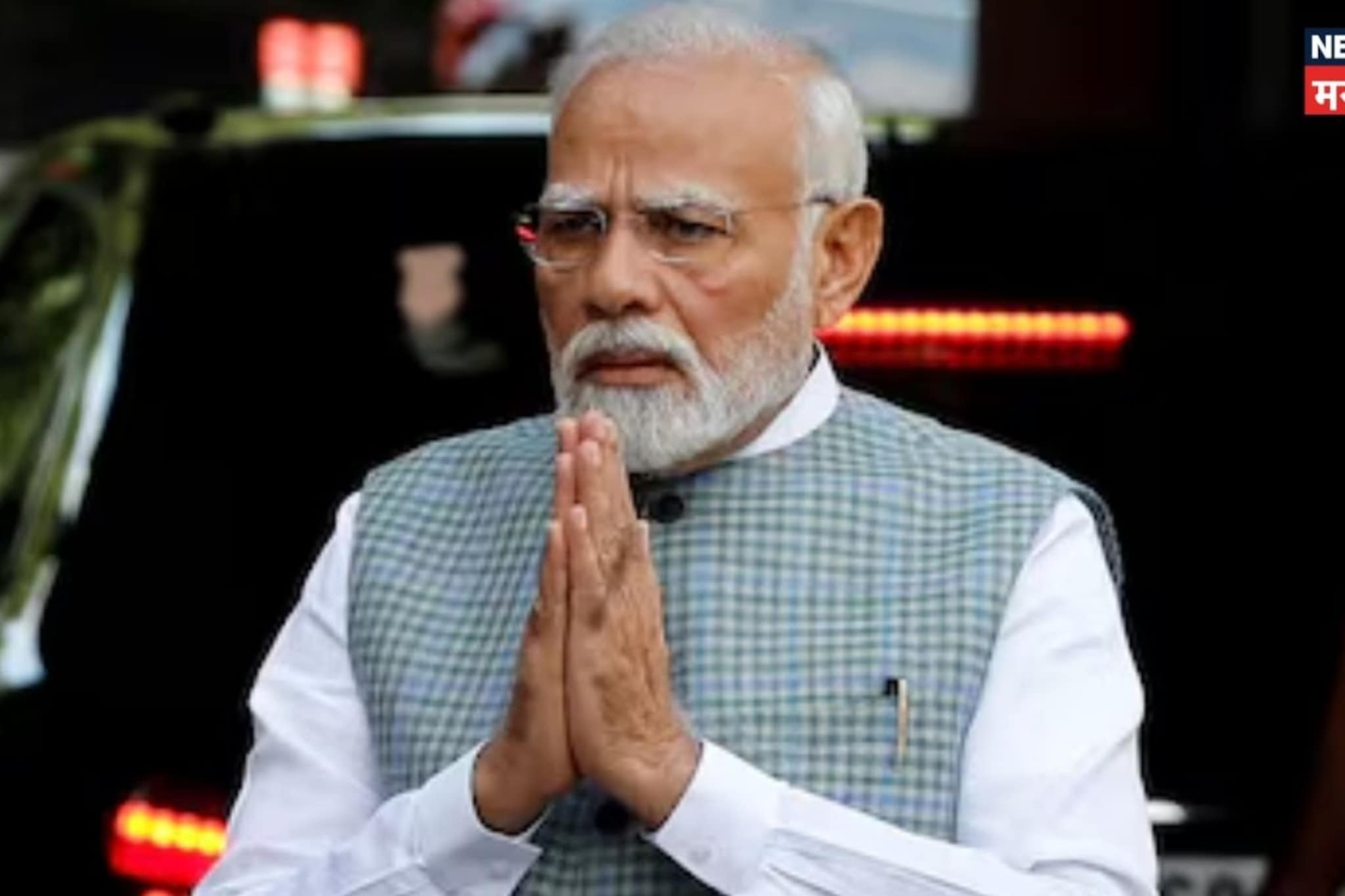 नेताजी बोस यांच्या पराक्रम दिनानिमित्त मोदींची श्रद्धांजली नेताजी बोस यांच्या पराक्रम दिनानिमित्त मोदींची श्रद्धांजली