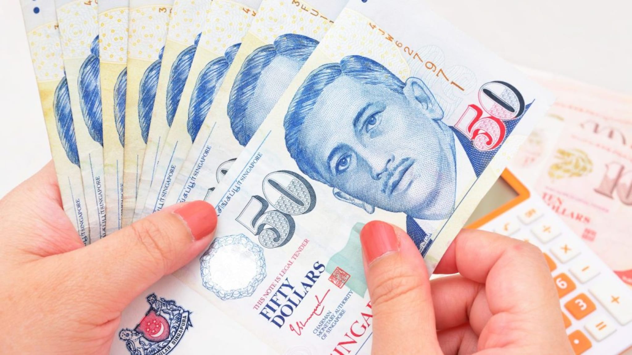 Currency : सिंगापूरला फिरायला जायचंय? भारताचे 100 रुपये खिशात असतील तर तिथे किती मिळतील? जाण्यापूर्वी 'हे' आर्थिक गणित समजून घ्या