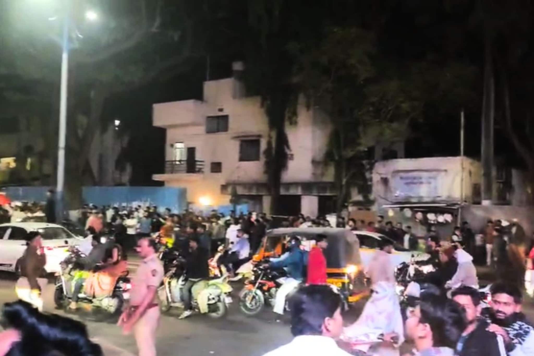 MPSC च्या कारभाराविरोधात एमपीएसीच्या विद्यार्थ्यांनी पुण्यात पुकारलं आंदोलन