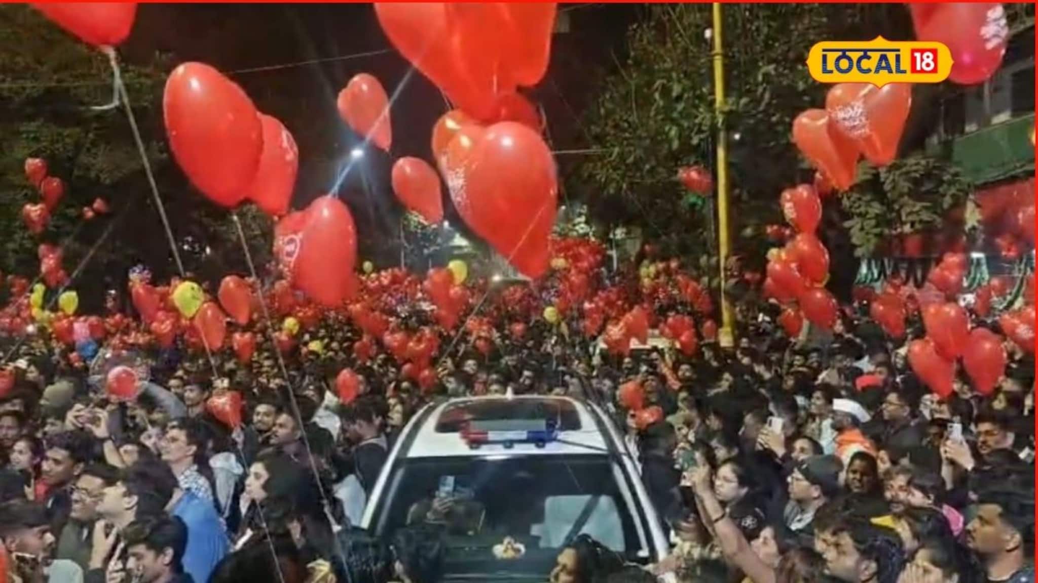 नवीन वर्षाचं पुणेरी स्वागत, एफ सी रोडवरचं हटके सेलिब्रेशन, PHOTO पाहिले का?