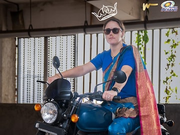 Mumbai Indians : आली रे तुमची नात…नतालियाचा मराठमोळा साज, श्रृंगार पाहून घायाळ व