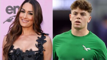 PHOTO : 42 वर्षीय महिला खेळाडू 22 वर्षीय फुटबॉलरला करतेय डेट, सोशल मीडियावर तुफा