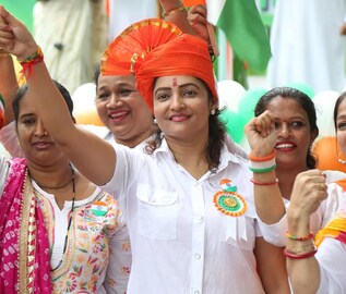 सिनेसृष्टी गाजवली, आता राजकारणात दमदार एन्ट्री! मराठमोळी अभिनेत्री झाली नगरसेवक