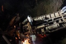 Pandharpur Accident : दिवसभर ऊसतोडी करून घराकडे निघाले, पण वाटेतच मृत्यूने गाठलं, ट्रॅक्टर कंटेनरच्या अपघातात तिघांचा मृत्यू