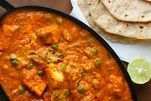 Recipe : हॉटेलसारखी ग्रेवी घरच्या घरी कशी बनवायची? 'हा' एक मसाला टाकून वाढवा भाजीची चव