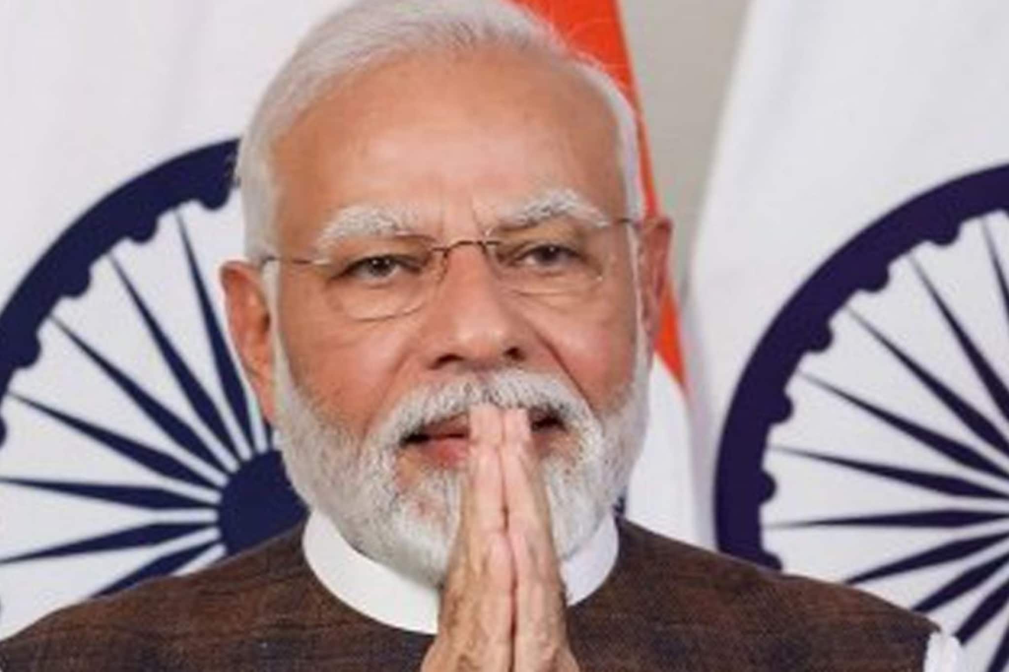 पंतप्रधान नरेंद्र मोदी यांनी नीती आयोगामध्ये नामवंत अर्थशास्त्रज्ञांची घेतली भेट