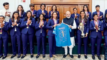 WPL 2026 : PM मोदींच्या भेटीतही चर्चेत, कपिल शर्मा शो ही गाजवला, पण मैदानात झिरो