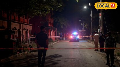 पुण्यात घरफोडी (AI Image) पुण्यात घरफोडी (AI Image)