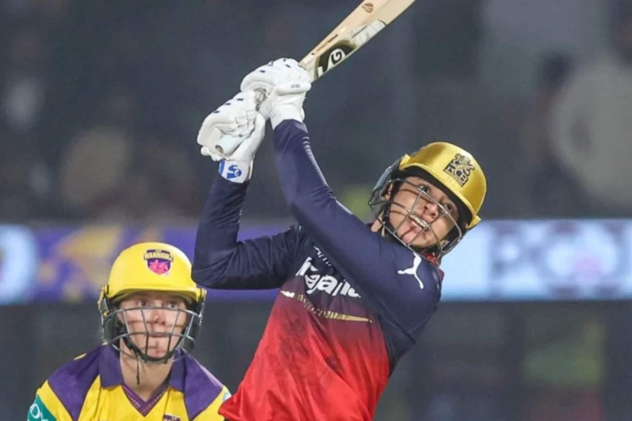 WPL 2026 : स्मृती मानधनाच्या टीमने 79 बॉलमध्ये मॅच जिंकली, थरारक सामन्यात युपी WPL 2026 : स्मृती मानधनाच्या टीमने 79 बॉलमध्ये मॅच जिंकली, थरारक सामन्यात युपी