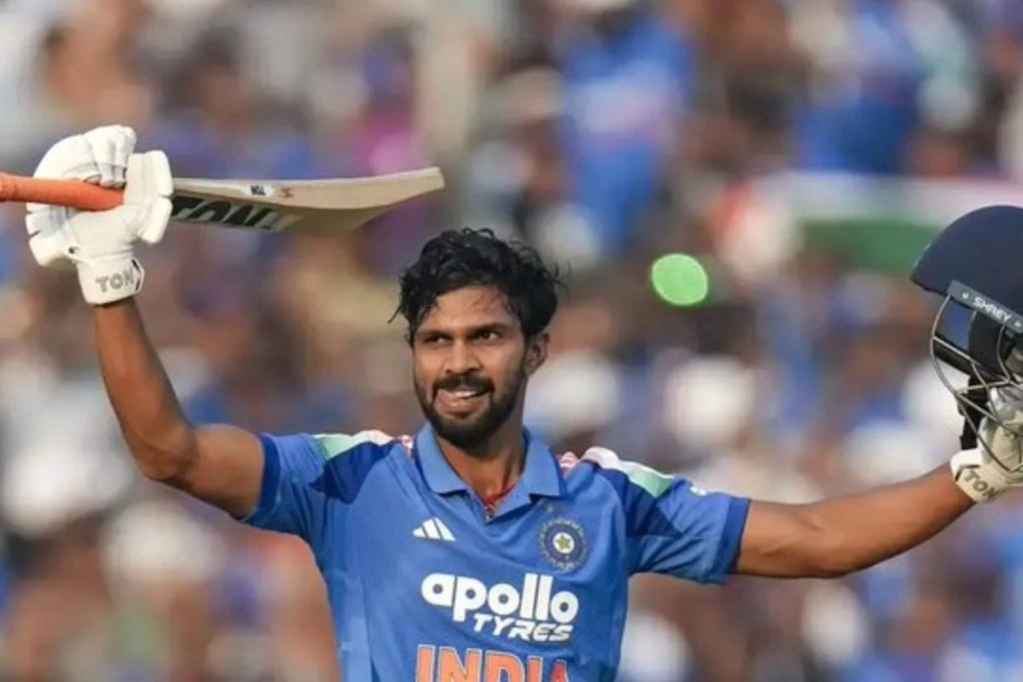 52 धावांमध्ये 6 विकेट, अर्धा संघ तंबूत, नंतर एकट्या ऋतुराजने 30 ओव्हर फोडून काढल 52 धावांमध्ये 6 विकेट, अर्धा संघ तंबूत, नंतर एकट्या ऋतुराजने 30 ओव्हर फोडून काढल