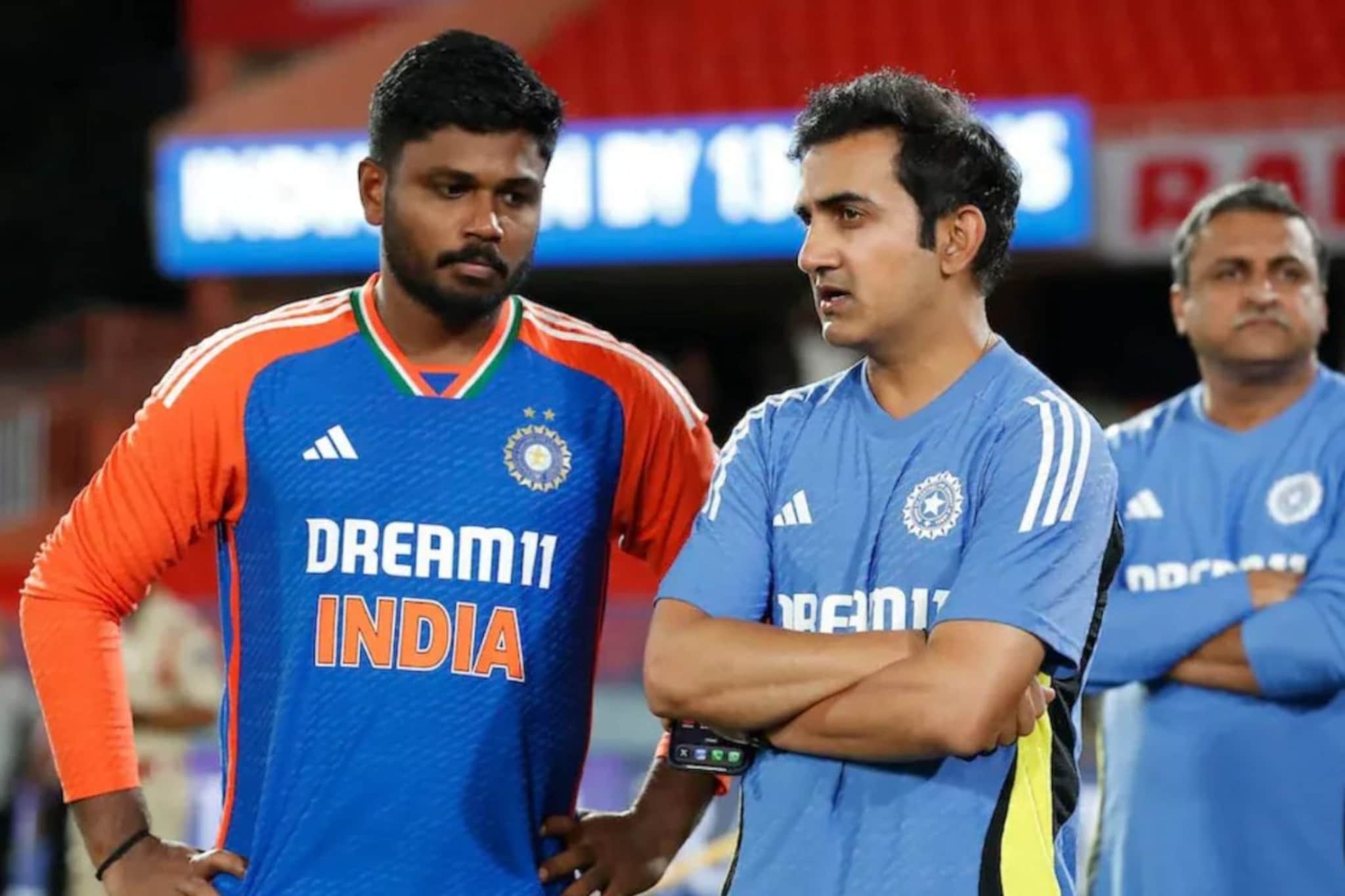 संजूला शेवटचा चान्स, बॅट चालली नाही तर बेंचवर बसावं लागणार, वर्ल्डकपसाठी रिप्लेस संजूला शेवटचा चान्स, बॅट चालली नाही तर बेंचवर बसावं लागणार, वर्ल्डकपसाठी रिप्लेस