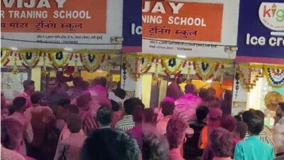 निकालानंतरही नाईक-शिंदेंच्या कार्यकर्त्यांचा राडा, नवी मुंबईमध्ये शिवसेनेच्या कार्यालयाची तोडफोड