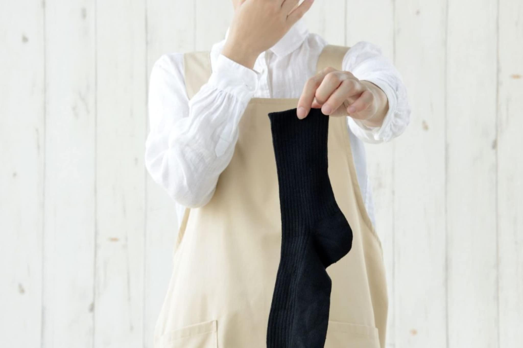 पुरुषांच्या पायांना महिलांपेक्षा जास्त वास का येतो? यामागे काय आहे बॉडी सायन्स?