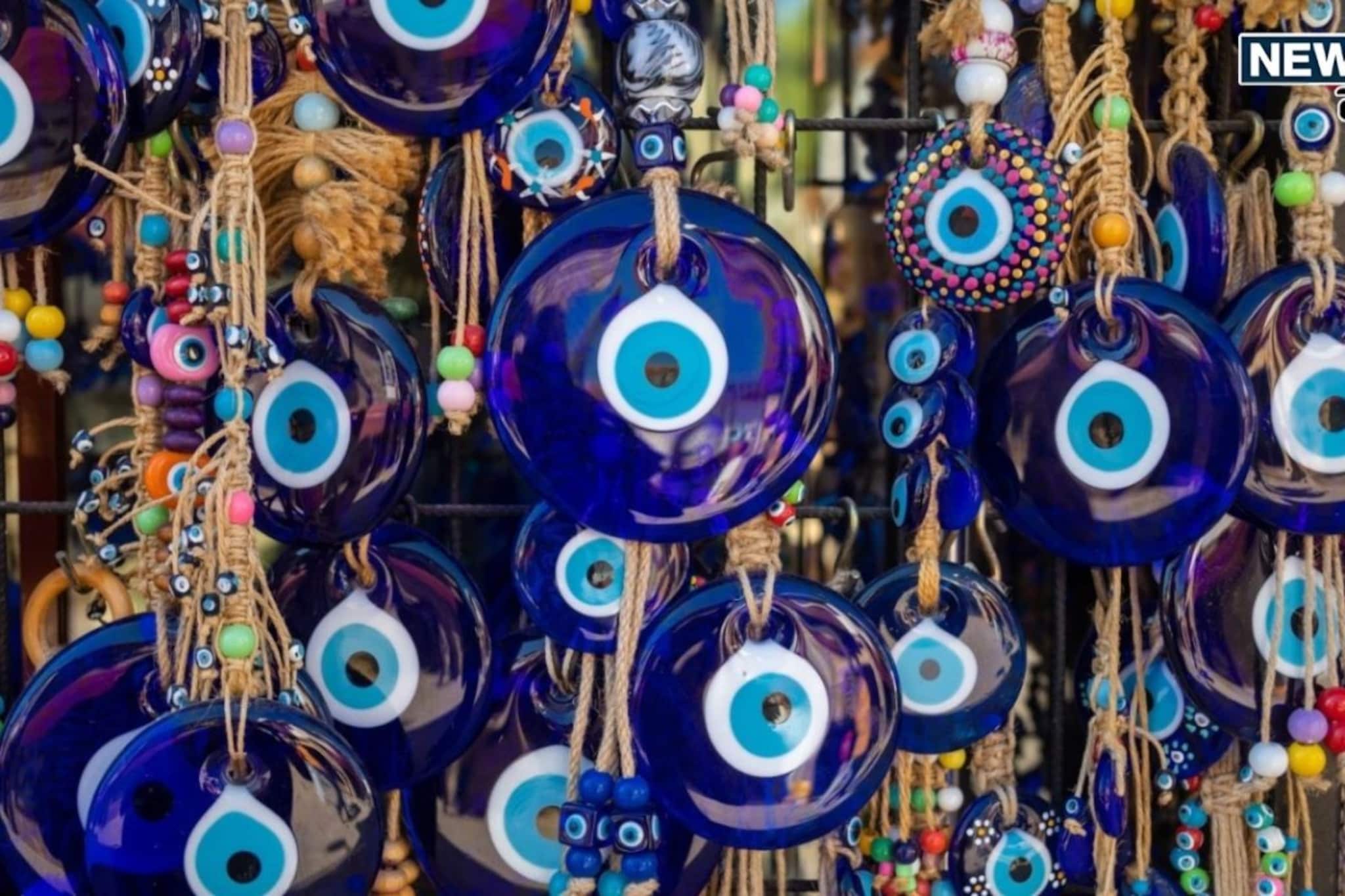 घरातील कलह, तणाव आणि वाईट नजरेमुळे आहात त्रस्त? हे जुने 6 अचूक उपाय ठरतील रामबाण