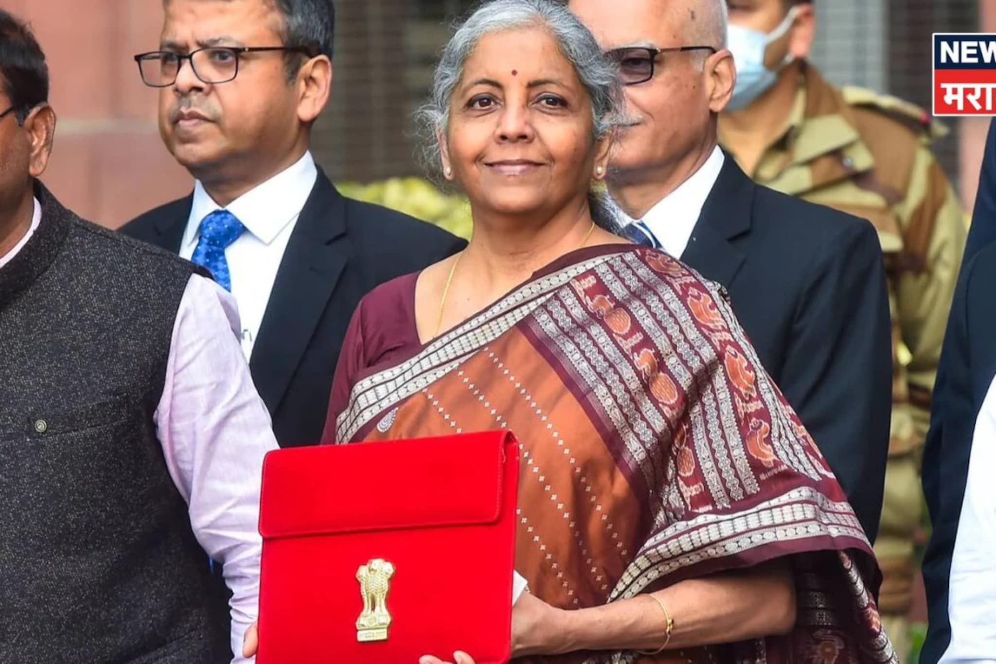 अर्थमंत्री सीतारामण कोणत्या १० मोठ्या घोषणा करू शकतात?