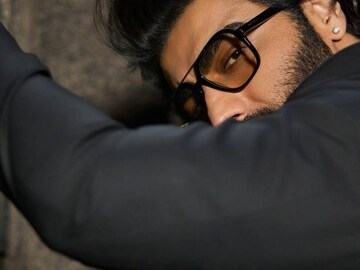 स्टारकिड पण डेब्यूआधीच उद्ध्वस्त झाला! फ्लॉपवर फ्लॉप फिल्म, प्रेमातही मिळाला धोक