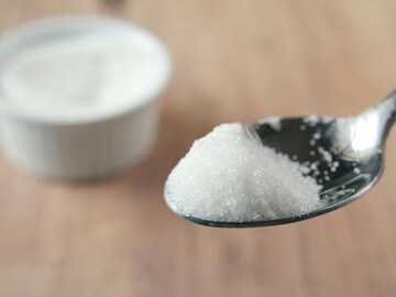 साखरेला पर्याय काय? स्टीव्हिया किंवा ब्राऊन शुगरच नाही, हे पदार्थही देतात गोडवा