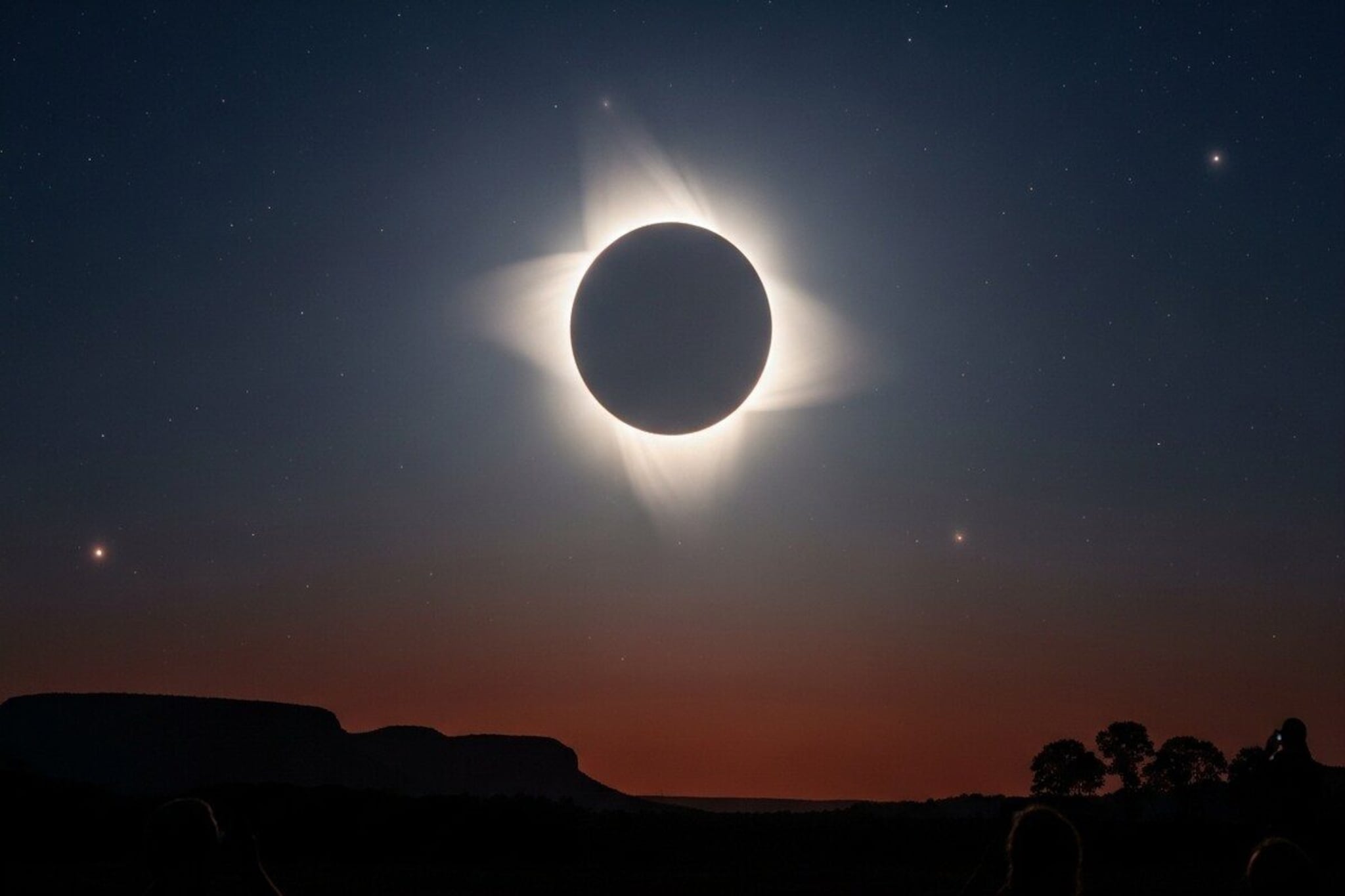 कंकणाकृती सूर्यग्रहण आज कधीपासून कधीपर्यंत? अचूक वेळ, काय टाळावं, कुठं दिसेल?