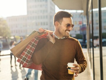 मनसोक्त शॉपिंग करा, पैसेही वाचवा! 'या' टिप्स कधीच होत नाहीत फेल! एकदा ट्राय कराच