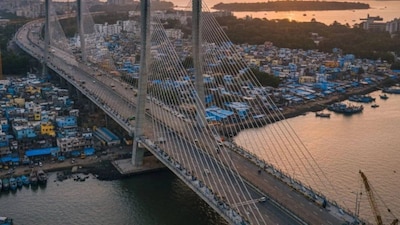 मिठी नदी पर फ्लाईओवर से वेस्टर्न एक्सप्रेस वे को ट्रैफिक जाम से मिलेगी मुक्ति.