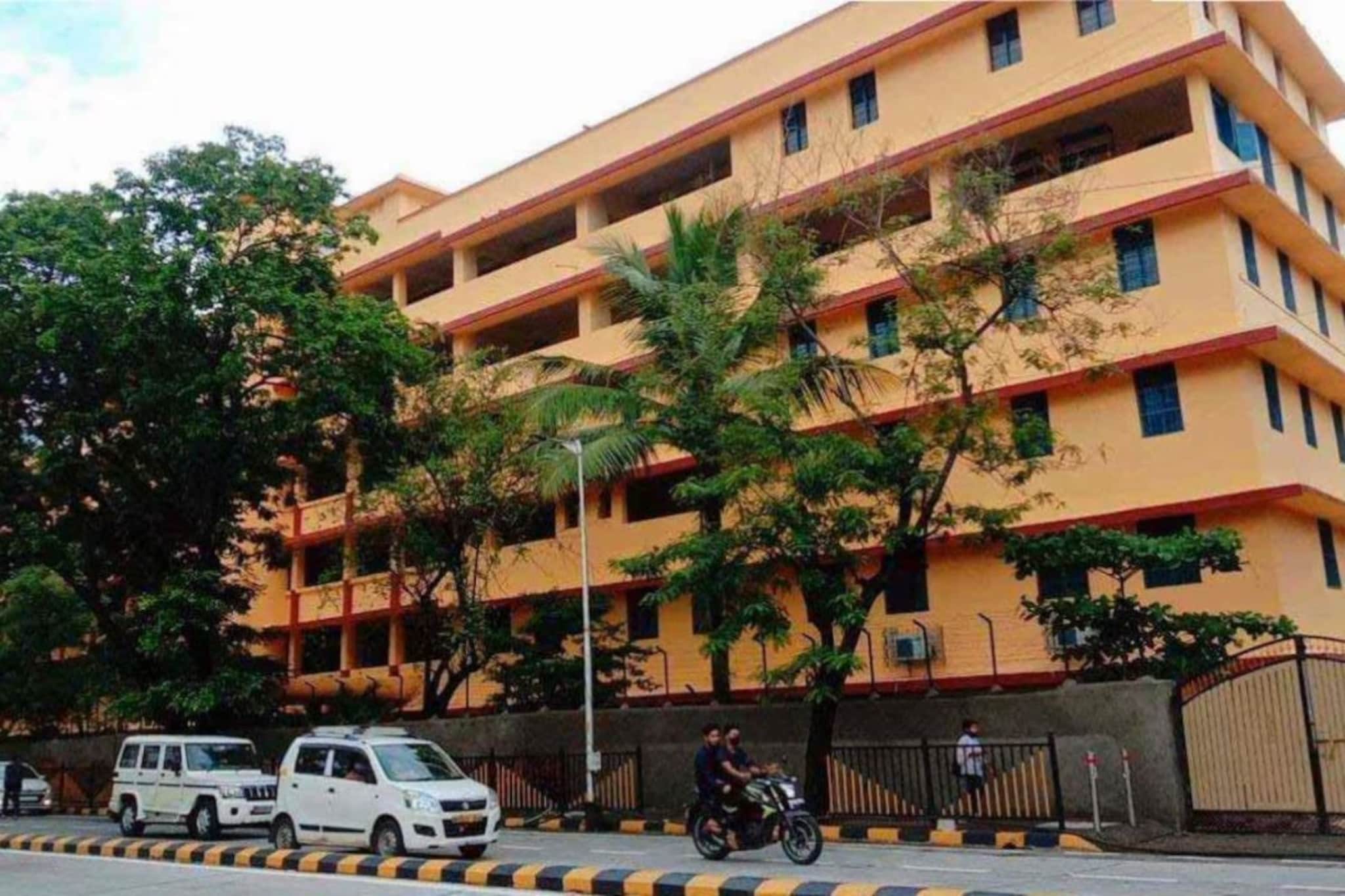 एक क्षणाचा राग, आयुष्यभराची शिक्षा! मित्रानेच घेतला मित्राचा जीव, धक्कादायक कारण एक क्षणाचा राग, आयुष्यभराची शिक्षा! मित्रानेच घेतला मित्राचा जीव, धक्कादायक कारण