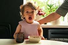 चिमुकल्याने बदाम गिळलं, करावी लागली सर्जरी; मुलांच्या घशात काही अडकल्यावर लगेच काय करायचं? डॉक्टरांचा VIDEO