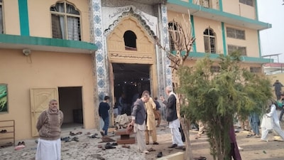 इस्लामाबाद में आत्मघाती हमला: नमाज के दौरान 31 की मौत, 169 से अधिक घायल.