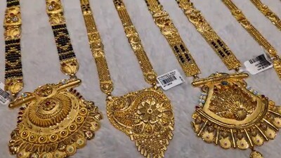 Jalgaon Bullion Market Shaken: Gold, Silver Prices Plummet Post-Budget