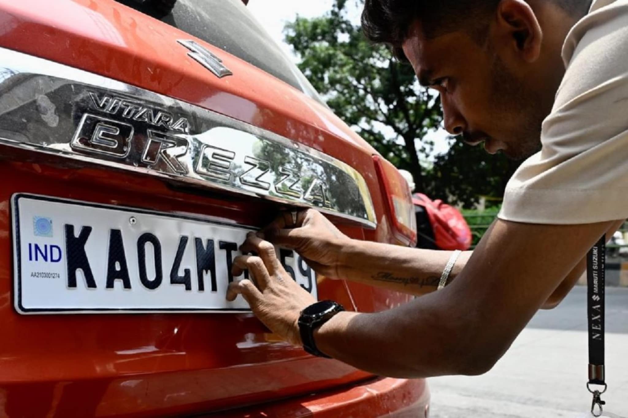 HSRP नंबरप्लेट बसवण्याची मुदत काय? यानंतर मिळणार नाही एकही संधी