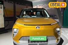 Tata ची 6 लाखांची टँकसारखी EV, Toyota च्या धाकड SUV ला देते टक्कर, रेंजमध्ये कोण बेस्ट? Video
