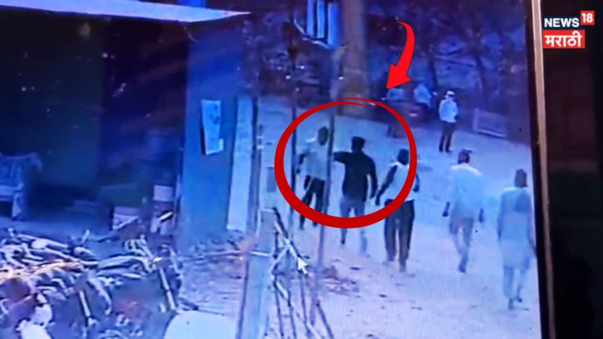 CRIME : रेल्वे स्टेशनसमोरच दिवसाढवळ्या आदित्यला खंजिराने भोसकलं