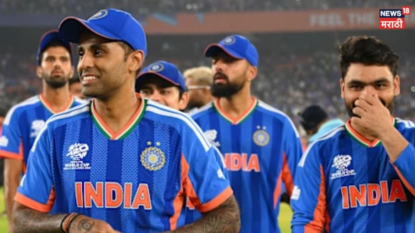 टीम इंडिया सेमीफायनलपासून फक्त एक पाऊल लांब आहे. भारत आणि वेस्ट इंडिज या दोन बलाढ्य टीम्स आमनेसामने येणार असून, क्रिकेट चाहत्यांची उत्सुकता शिगेला पोहोचली आहे. टीम इंडिया सेमीफायनलपासून फक्त एक पाऊल लांब आहे. भारत आणि वेस्ट इंडिज या दोन बलाढ्य टीम्स आमनेसामने येणार असून, क्रिकेट चाहत्यांची उत्सुकता शिगेला पोहोचली आहे.