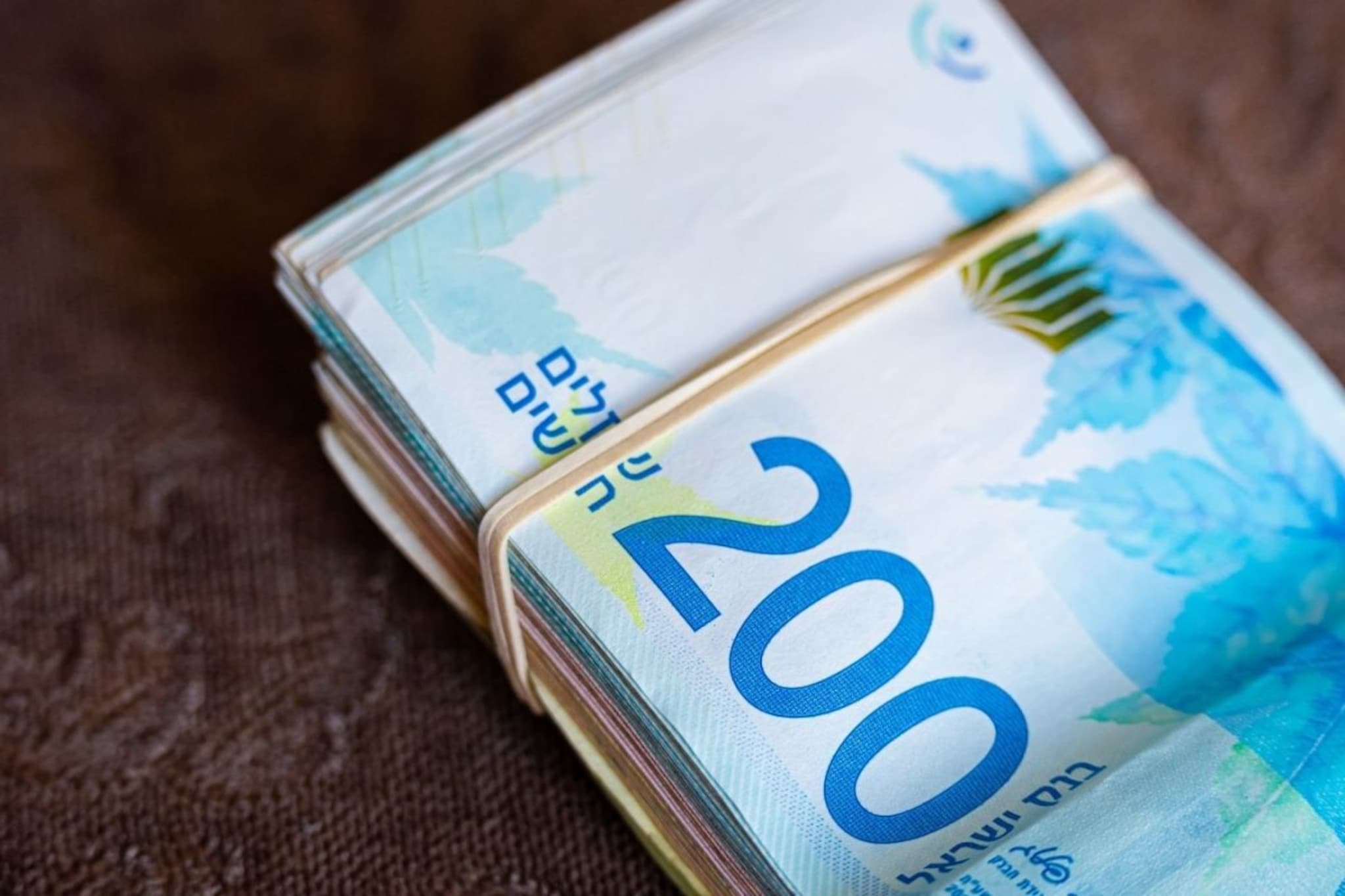 भारताच्या रुपयापेक्षा इस्रायलचं चलन किती पटीने मोठं? 50 रुपयात किती शेकेल मिळतील