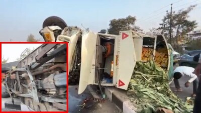 मुंबई पुणे एक्सप्रेस वे वर अपघात