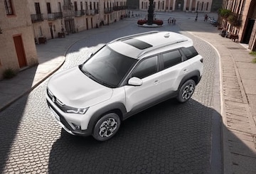 मार्केटमध्ये धुमाकूळ घालण्यासाठी येते नवी Maruti Brezz! असणार लग्जरी फीचर्स