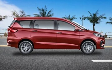 ₹8.80 लाखांच्या या 7-सीटर MPV साठी शोरुममध्ये रांगा! देते 26.11 km मायलेज