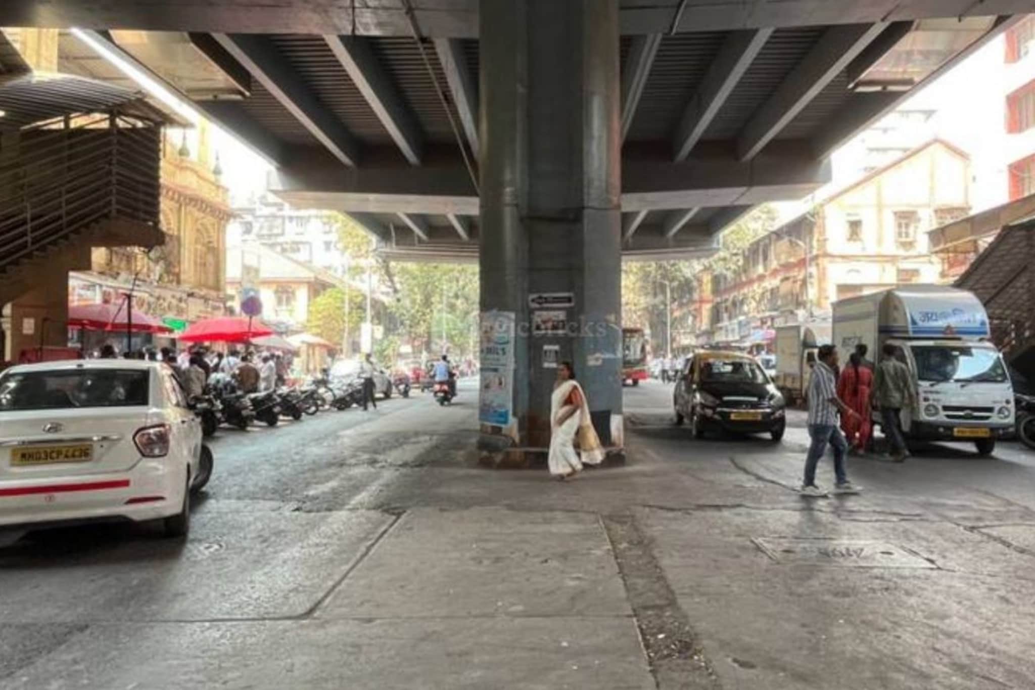 मुंबईचा ना म. जोशी रोड कोणाच्या नावावर? पुण्याच्या व्यक्तीचं नाव इथे कसं मिळालं?