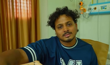 बाप बाप म्हणता म्हणता, खरा बाप बनला! मराठी युट्युबर झाला बाबा, मुलीला पाहून रडला